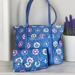 Vera Bradley, Ellie Flowers Set